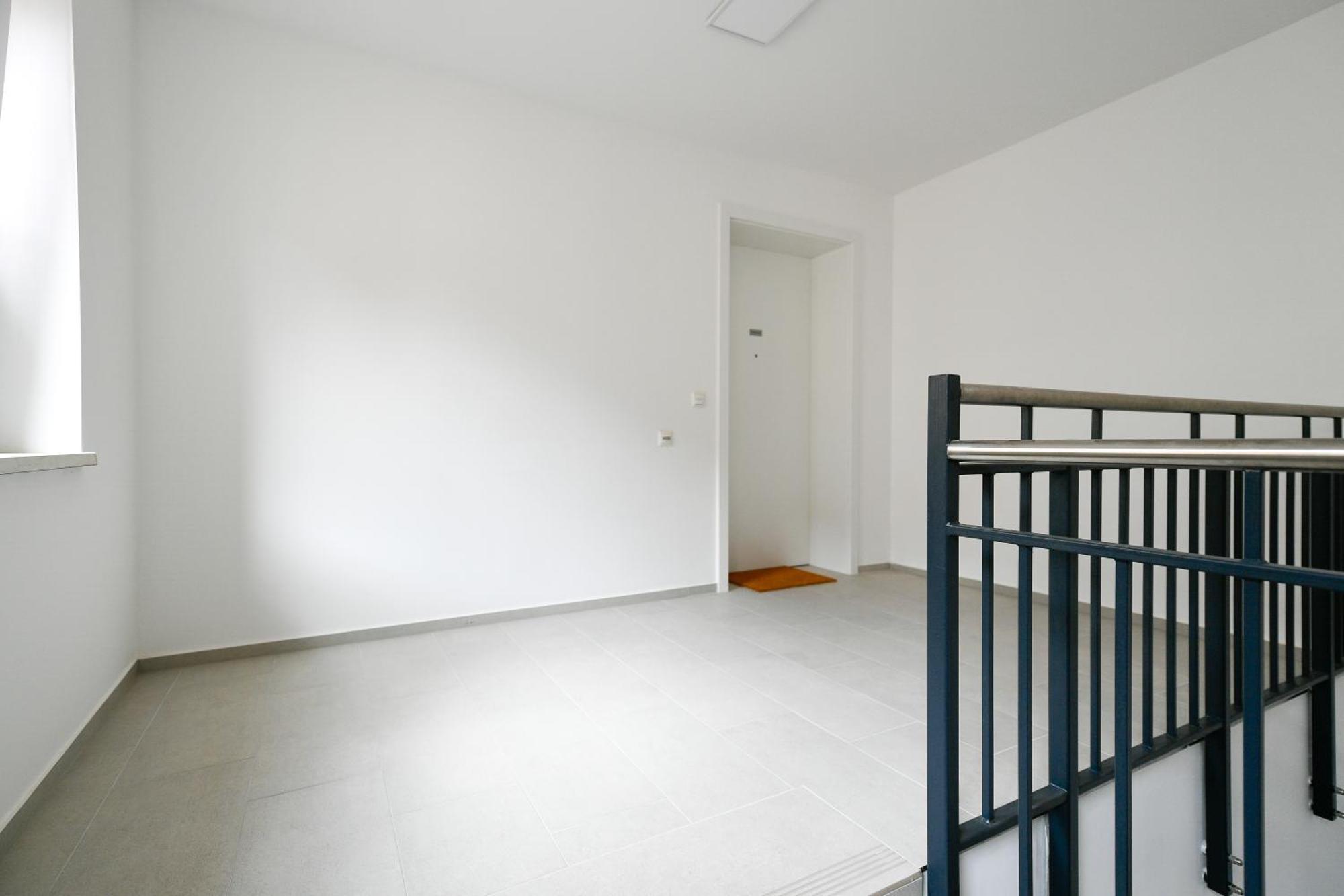 Ferienwohnungen Am Theater - Modern, Zentral Und Ruhig Mit Kueche, Waschtrockner, Netflix, Wlan Und Parkplatz- 2 Zimmer, 52 Qm Котбус Номер фото